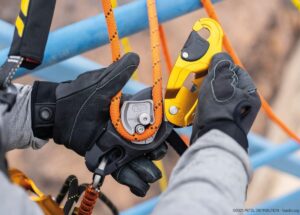 PETD021AB00 #2. Petzl Rig